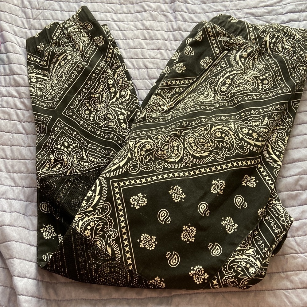 H&M Bandanna print Pants